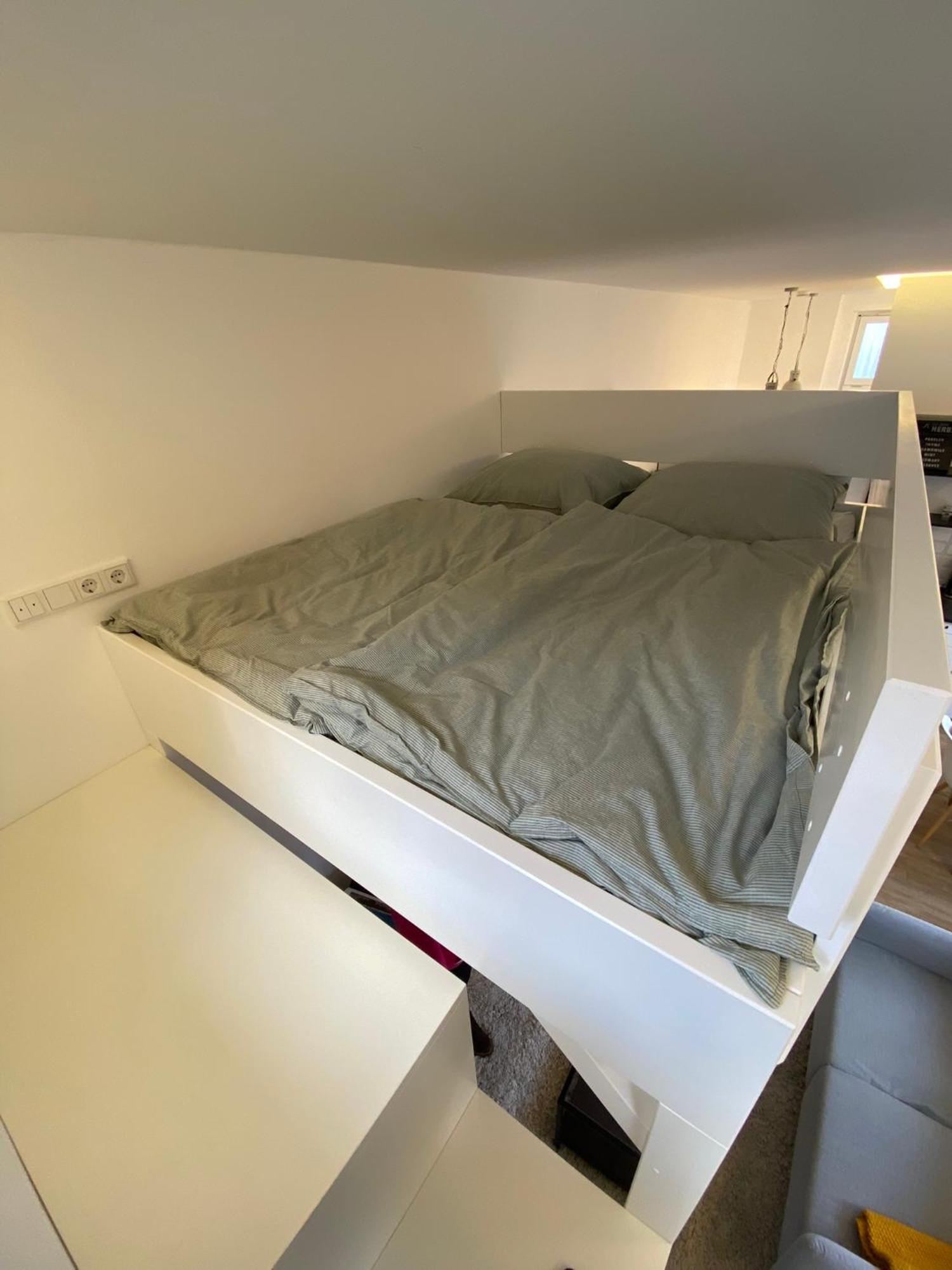Schoene, Moderne Wohnung Mit Grosszuegiger Terasse エッセン エクステリア 写真
