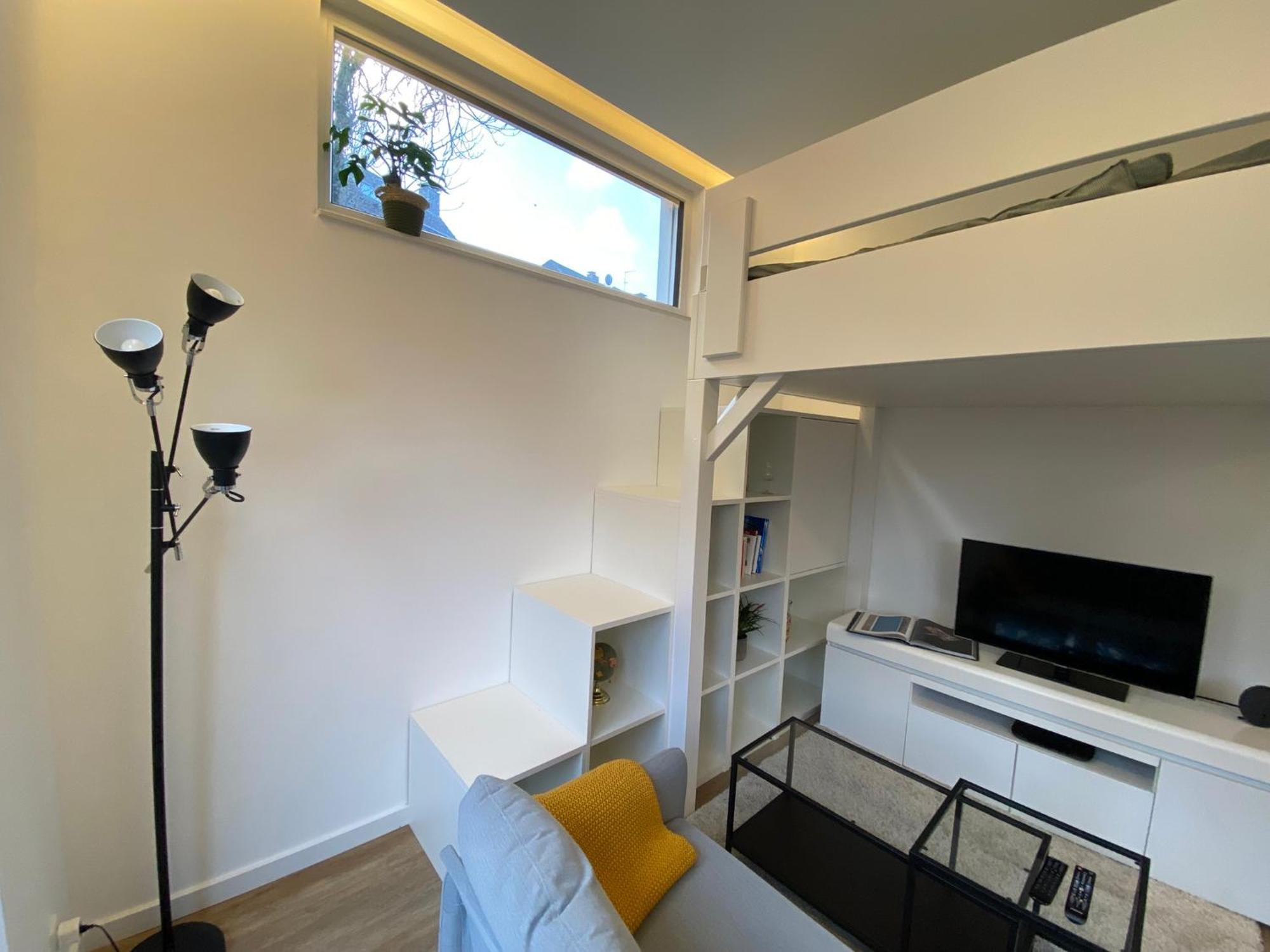 Schoene, Moderne Wohnung Mit Grosszuegiger Terasse エッセン エクステリア 写真