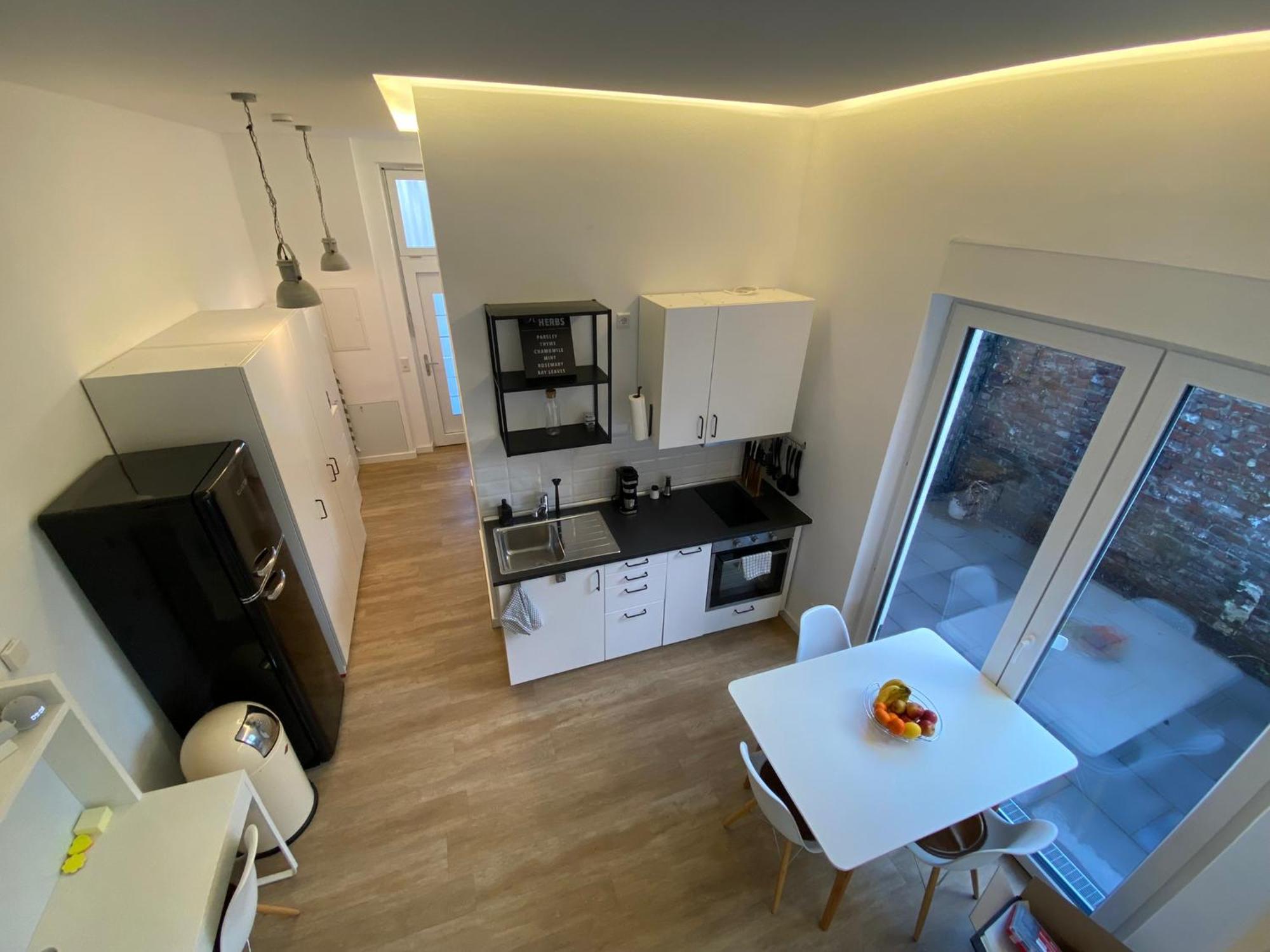 Schoene, Moderne Wohnung Mit Grosszuegiger Terasse エッセン エクステリア 写真